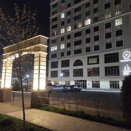 Prestigious Apartment In บิชเคก ภายนอก รูปภาพ